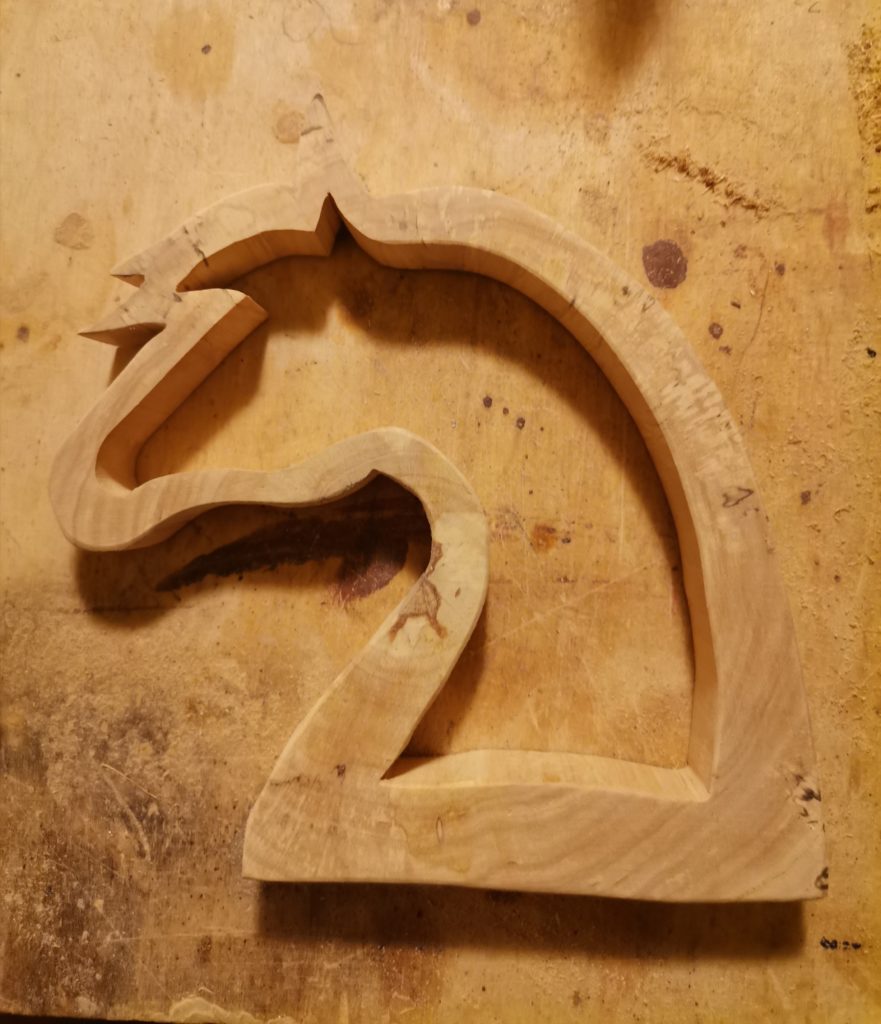 handcarved horse woodart, hardcarved timber horse, timber horse, horsehead timber,