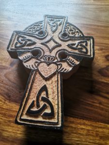 Celtic Cross woodart, celtic cross woodcraft, claddagh heart and celtic cross timber, celtic cross and claddagh heart, celtic cross art